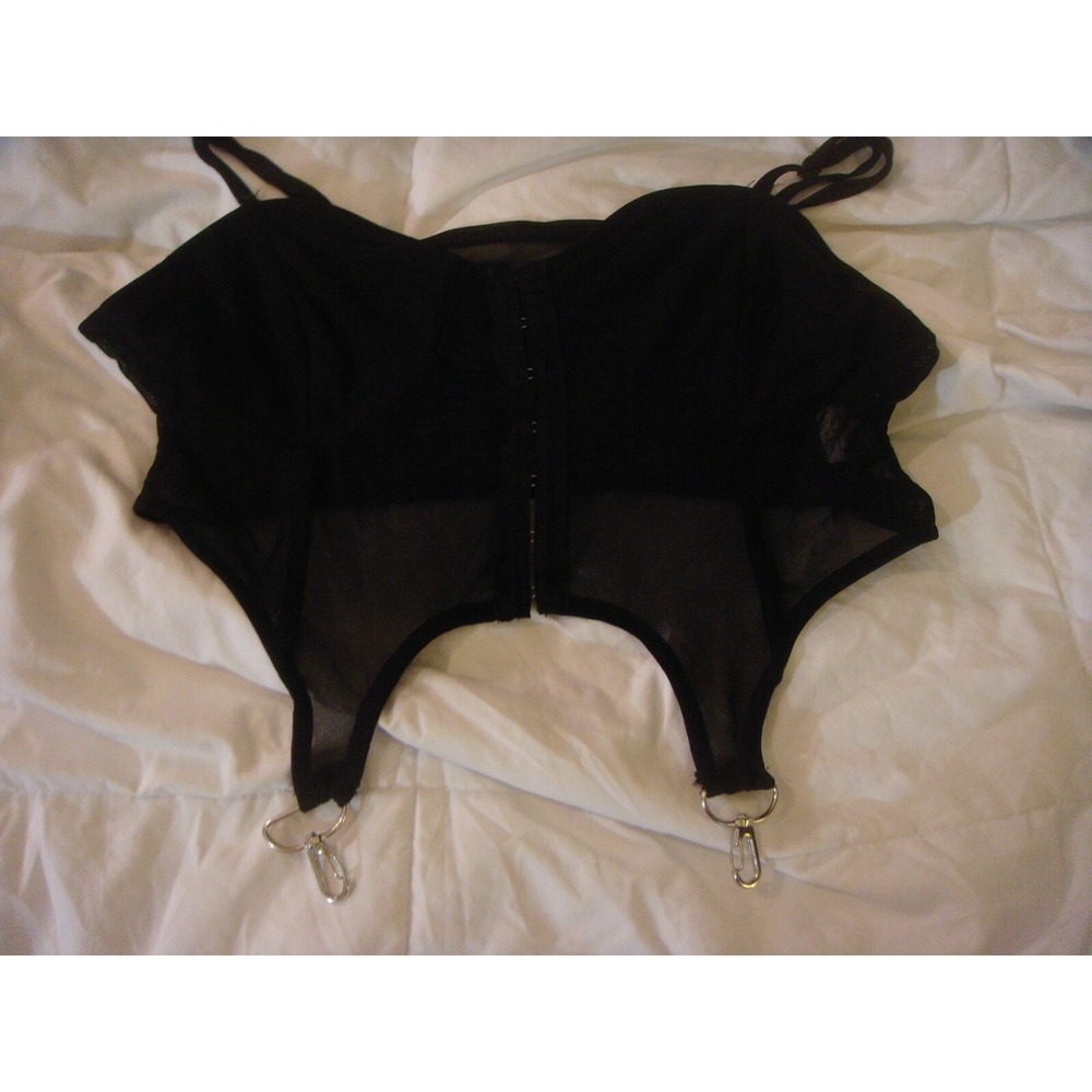 Shein M 6 black eyehook front corset crop top w/ clips bra punk‎ rock edgy style